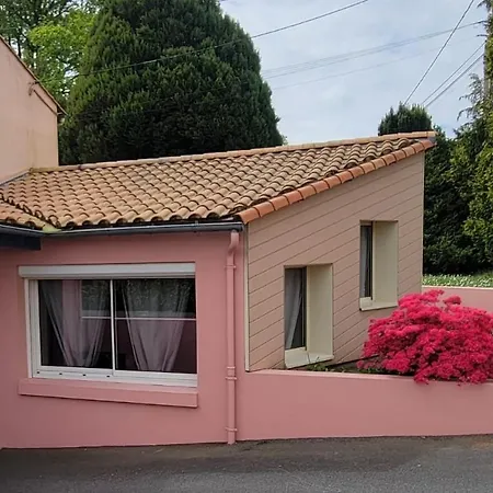 Studio 6 Le Boupere Exterior photo