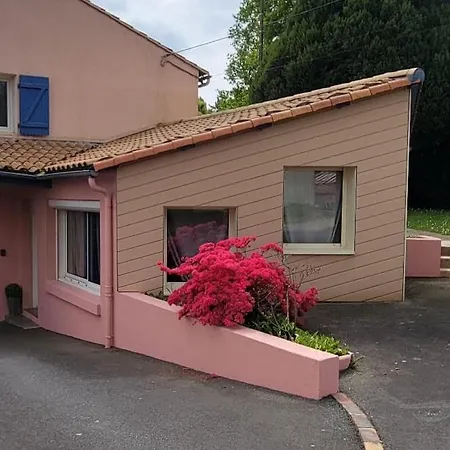Studio 6 Le Boupere Exterior photo